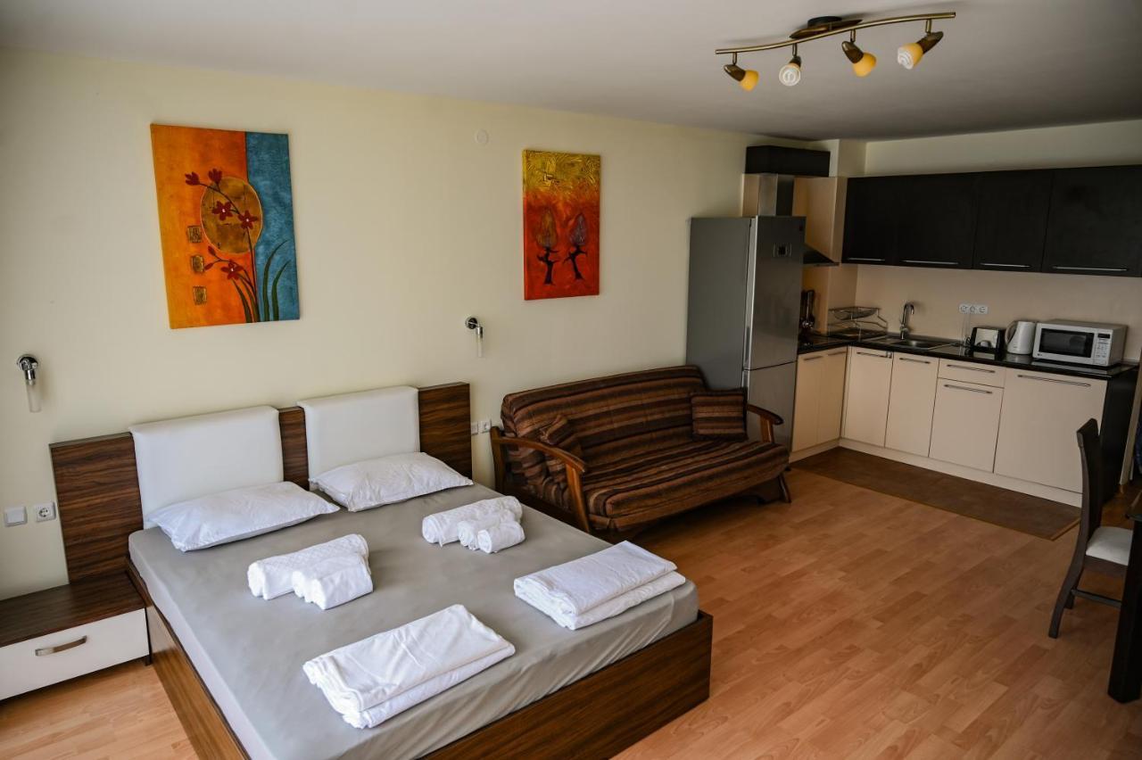 Panorama Fort Beach, Фамилно Студио Deluxe Sveti Vlas Dış mekan fotoğraf