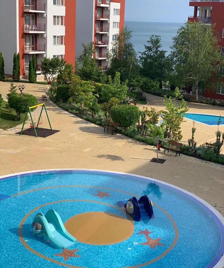 Panorama Fort Beach, Фамилно Студио Deluxe Sveti Vlas Dış mekan fotoğraf